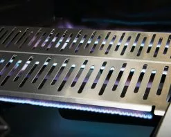 BeefEater 1200 Series - 4 Burner Stainless Steel BBQ With Side Burner -Barbeques shop BMG1241SB 05