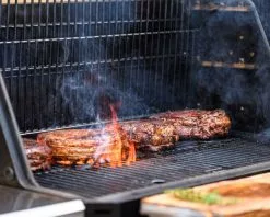 Masterbuilt Gravity Fed 1050 Charcoal Smoker & Grill -Barbeques shop MB1050 SERIES 03