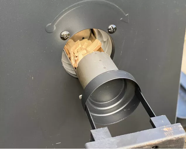 Masterbuilt Vertical Electric Smoker 101cm 10 Masterbuilt Vertical Electric Smoker 101cm - Image 10