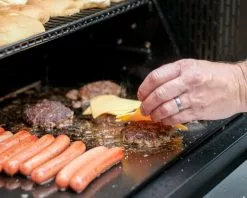 Masterbuilt Gravity Series 800 Digital Charcoal Grill + Smoker -Barbeques shop MB800 SERIES 09